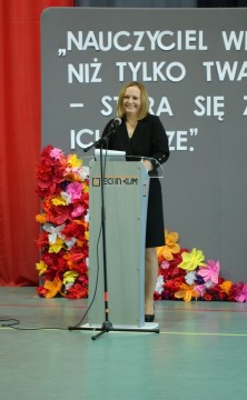 Uroczysta akademia z okazji Dnia Edukacji Narodowej w Technikum im. Józefa Piłsudskiego w Brzesku