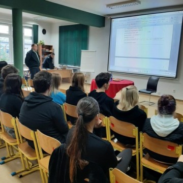 Spotkanie logistyków z Technikum im. J. Piłsudskiego z przedstawicielami Wojewódzkiego Inspektoratu Transportu Drogowego