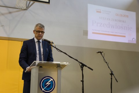 Narodowe czytanie „Przedwiośnia” w  ZSP nr 2
