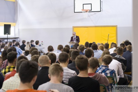 Narodowe czytanie „Przedwiośnia” w  ZSP nr 2