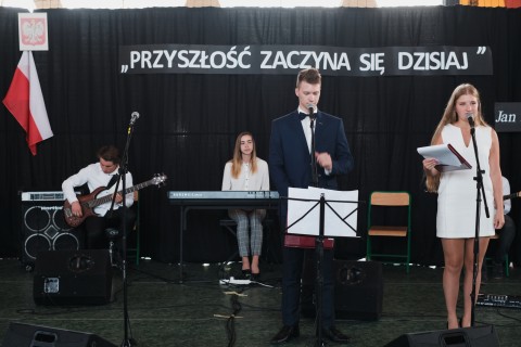 Jubileuszowy rok szkolny w ZSP Nr 2 w Brzesku rozpoczęty!