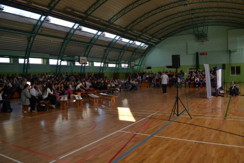 Wolność widziana oczami współczesnej młodzieży - bez narkotyków, bez dopalaczy, bez alkoholu.