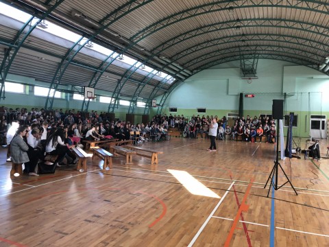 Wolność widziana oczami współczesnej młodzieży - bez narkotyków, bez dopalaczy, bez alkoholu.