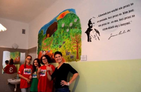 Pomalowali świat chorych na żółto i na niebiesko…