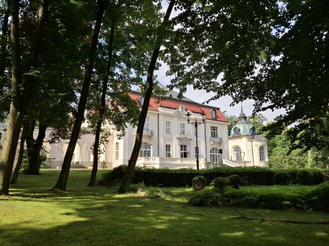 Technikum im. Józefa Piłsudskiego: Klasy pierwsze zwiedzają Pałac Goetza