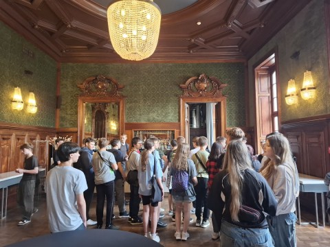 Technikum im. Józefa Piłsudskiego: Klasy pierwsze zwiedzają Pałac Goetza