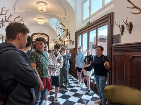 Technikum im. Józefa Piłsudskiego: Klasy pierwsze zwiedzają Pałac Goetza