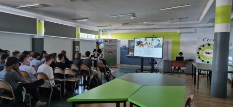 Spotkanie uczniów z Zielonki z przedstawicielami Powiatowego Urzędu Pracy w Brzesku