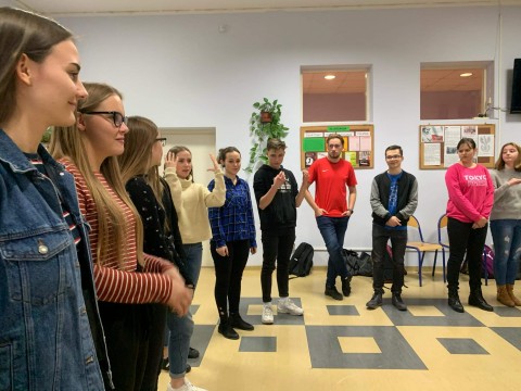 Goście Ośrodka KARTA w Brzesku Jednostka w wirach historii. Losy indywidualne w uniwersalnym przekazie literatury faktu