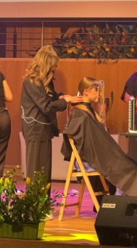 Uczennice z Zielonki na Tarnowskim Festiwalu Fryzjerskim