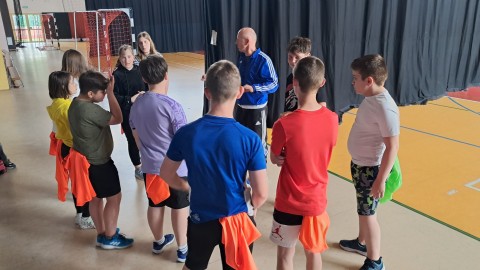 Warsztaty zdrowego stylu życia - teoria, praktyka i ruch w ZSTiB.