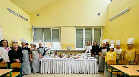 Warsztaty zdrowego stylu życia - teoria, praktyka i ruch w ZSTiB.