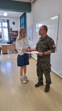 Technikum im. J. Piłsudskiego w Brzesku: Czuj się bezpieczny - Edukacja z Wojskiem