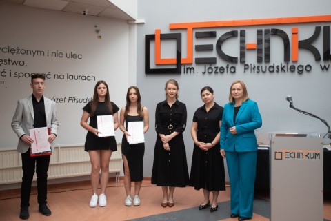 Uroczyste zakończenie roku szkolnego 2024/25 w Technikum im. J. Piłsudskiego w Brzesku