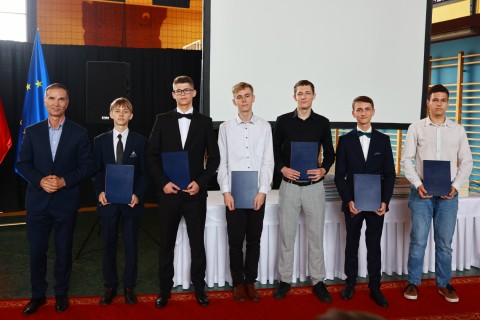 Kolejny rok szkolny zapisany w pięknej księdze edukacji!