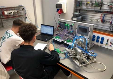 Rekordowy nabór i nowe kierunki w szkołach