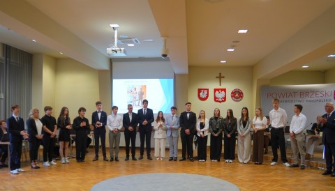 Młodzi mistrzowie wiedzy