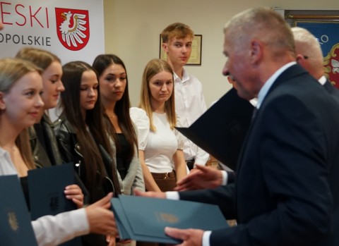 Młodzi mistrzowie wiedzy