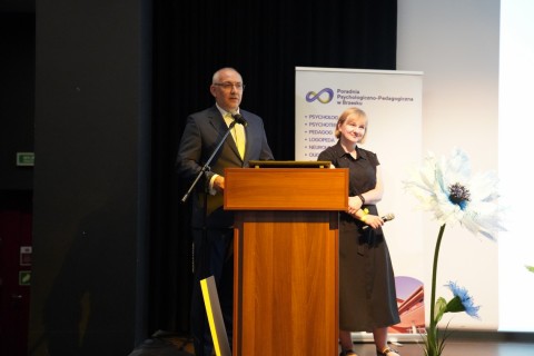 Sześć dekad troski o młodych