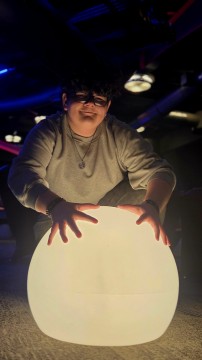 Technikum im. J. Piłsudskiego w Brzesku: Wyjazd zawodoznawczy do studia filmowego w ramach projektu "Fachowcy w swojej branży II"