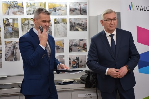 Nowa pracownia. Nowe wyposażenie. Nowy samochód