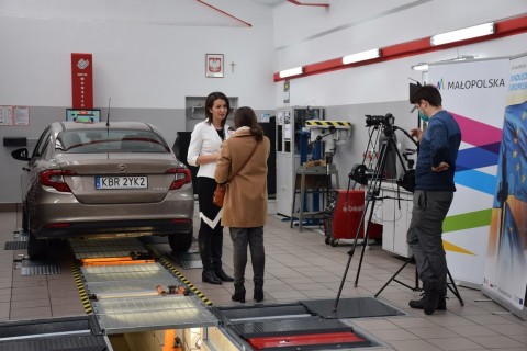 Nowa pracownia. Nowe wyposażenie. Nowy samochód