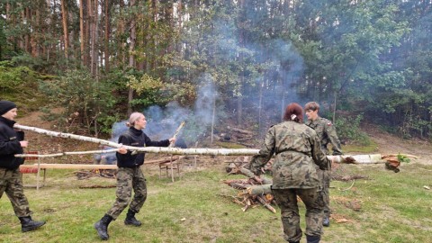 Obóz przetrwania uczniów klasy mundurowej