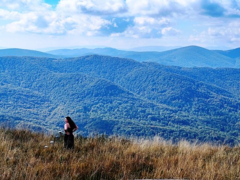 Portrety z wiatrem w tle