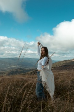 Portrety z wiatrem w tle