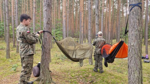 Uczniowie z Czchowa na obozie przetrwania