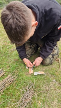 Uczniowie z Czchowa na obozie przetrwania