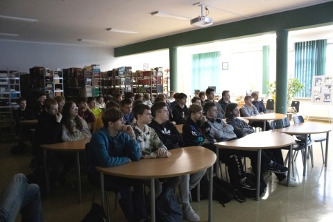 Spotkanie z p. Michałem Wszołkiem - absolwentem Technikum im. J. Piłsudskiego w Brzesku