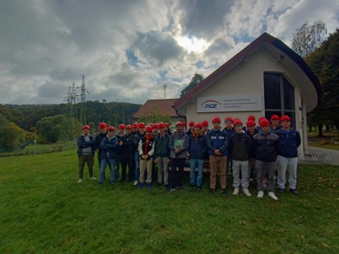 Tam, gdzie rodzi się energia - uczniowie ZSTiB w sercu zapory Solina