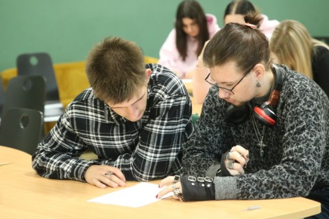 I etap Jubileuszowego Szkolnego Konkursu Wiedzy o Technikum im. J. Piłsudskiego „Wczoraj i Dziś” za nami!