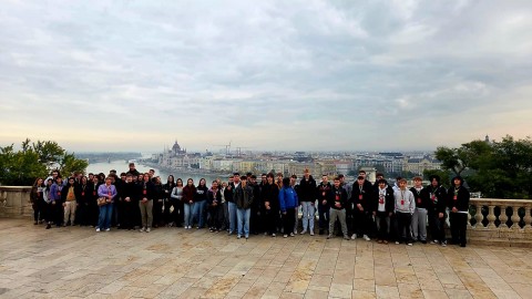 Niezapomniana wycieczka do Budapesztu – uczniowie z Zielonki na tropie historii i kultury Węgier