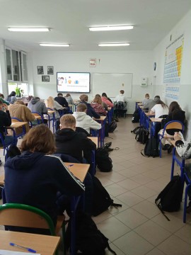 Uczeń z Zielonki w półfinale 50 Olimpiady Języka Angielskiego