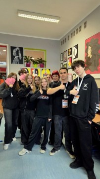 Poznaj kierunki, zobacz na żywo, spróbuj sam! – Dzień Otwarty w Technikum im. J. Piłsudskiego w Brzesku.