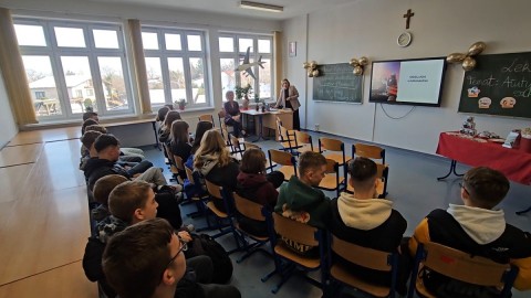 Poznaj kierunki, zobacz na żywo, spróbuj sam! – Dzień Otwarty w Technikum im. J. Piłsudskiego w Brzesku.