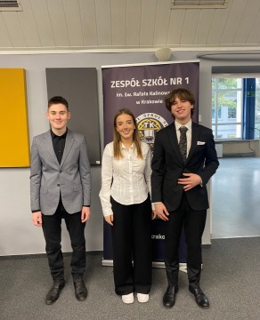 Uczniowie z Zielonki na Okrągłym Stole Uczniowskim w Krakowie