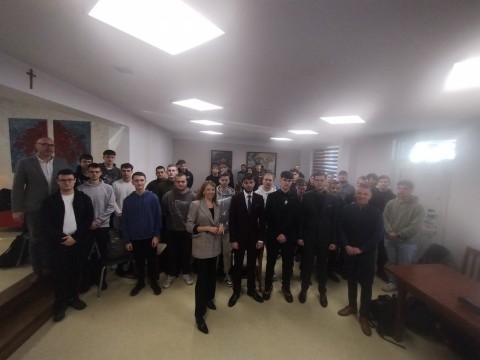 Warsztaty męskiego ubioru dla maturzystów Zielonki z firmą GIACOMO CONTI