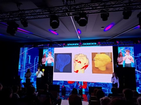 W świecie przyszłości – uczniowie Technikum im. J. Piłsudskiego na Potędze Informatyki