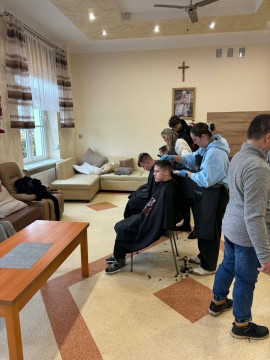 Młodzież ZSTiB z sercem i talentem dla innych