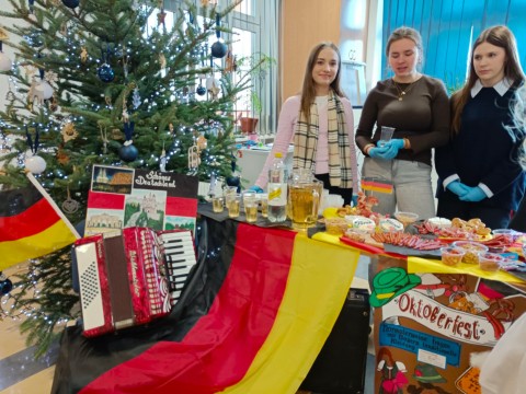 Podróż po Europie bez paszportu w "Koperniku"!