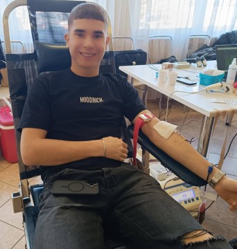 Technikum im. J.Piłsudskiego w Brzesku: II Akcja Krwiodawstwa za nami! Nowy rok, to nowe decyzje — także te, które ratują życie.
