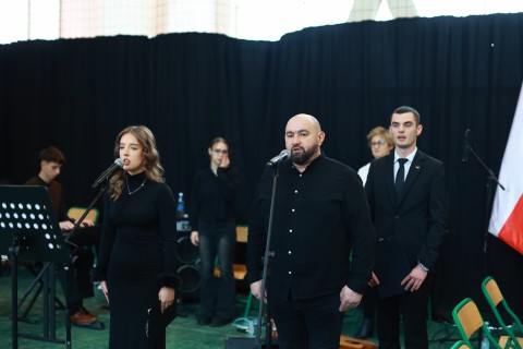 Teraźniejszość nosi ślady przeszłości - Święto Szkoły w ZSTiB w Brzesku