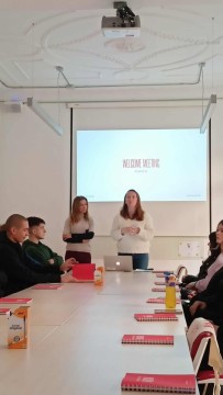 Pierwsze dni uczniów Technikum im. J. Piłsudskiego w słonecznej Walencji- start zagranicznych praktyk