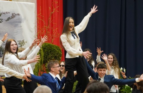 Szkoła z historią, planem i kierunkiem