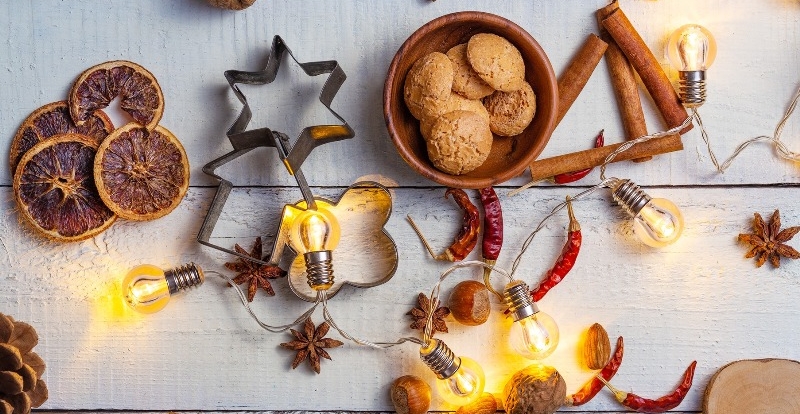 Nauczyciele Technikum na kursie fotografii produktowej.