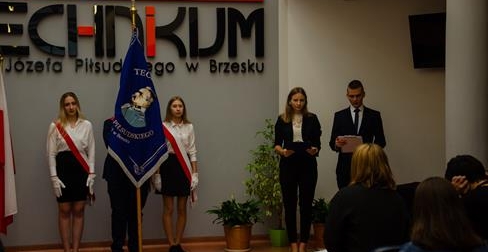 Uroczysta inauguracja roku szkolnego 2021/2022 w Technikum im. J.Piłsudskiego w Brzesku