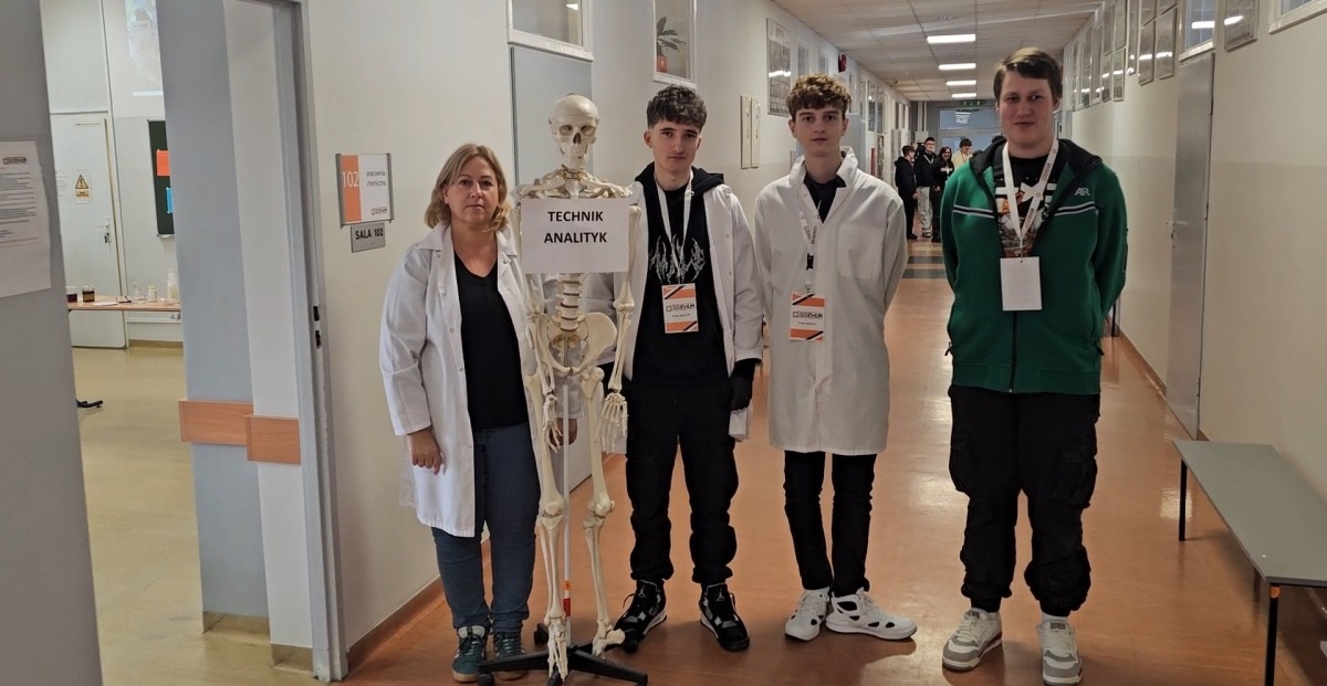 Poznaj kierunki, zobacz na żywo, spróbuj sam! – Dzień Otwarty w Technikum im. J. Piłsudskiego w Brzesku.